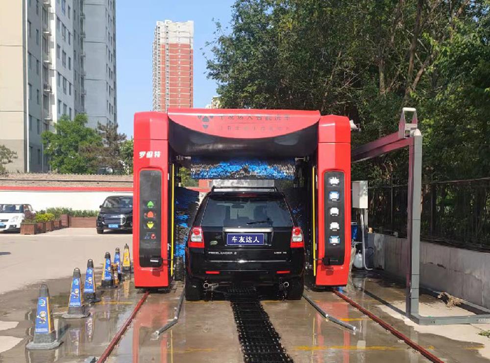 啟航能源加油站往復(fù)機(jī)洗車(chē)機(jī)安裝完畢