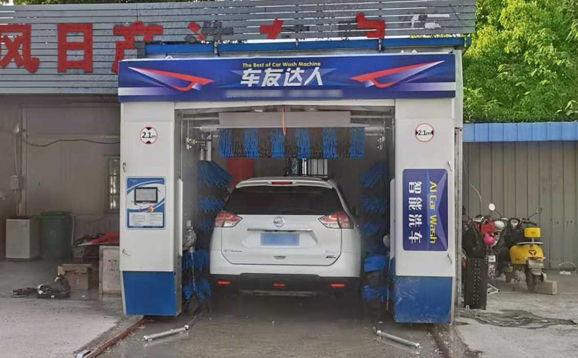 東風(fēng)日產(chǎn)4S店洗車(chē)機(jī)案例